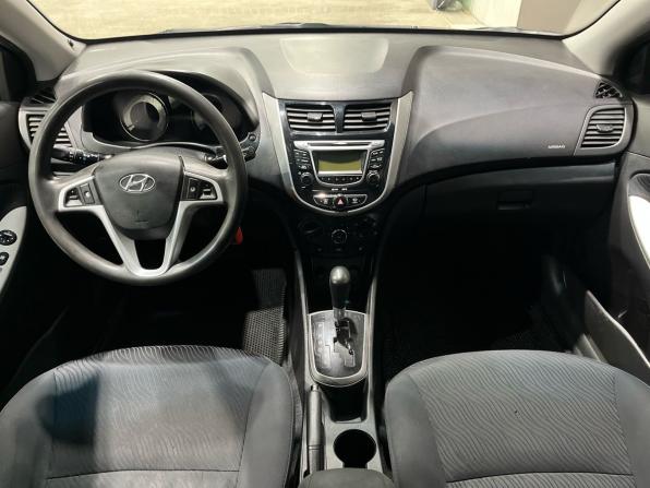 Hyundai Solaris I с пробегом 2013 года, цена 680 000 рублей, 230092 км, седан, Автокод Объявления