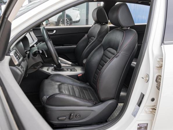 Kia Optima IV с пробегом 2018 года, цена 2 250 000 рублей, 131818 км, седан, Автокод Объявления