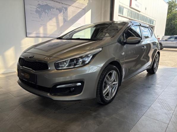 Kia Ceed II Рестайлинг с пробегом 2017 года, цена 1 289 000 рублей, 154926 км, хэтчбек, Автокод Объявления
