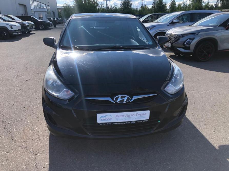 Hyundai Solaris I Курск  - изображение 8