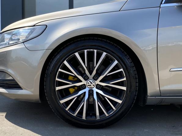 Volkswagen Passat CC I Рестайлинг с пробегом 2012 года, цена 1 379 000 рублей, 166753 км, седан, Автокод Объявления