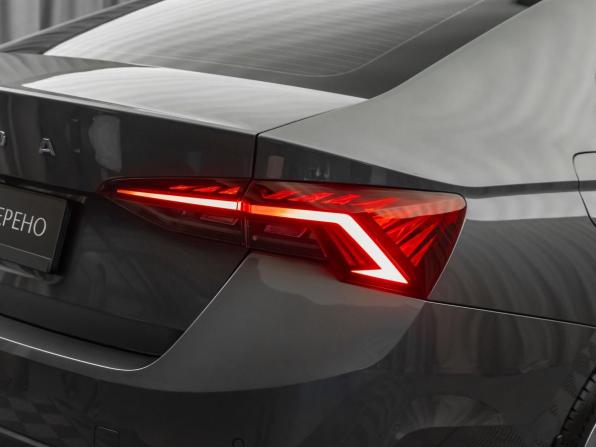 Skoda Octavia IV (A8) с пробегом 2020 года, цена 2 620 000 рублей, 95057 км, лифтбек, Автокод Объявления