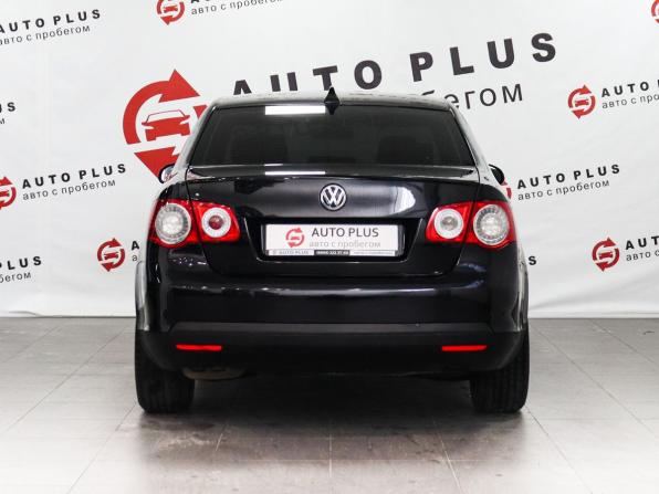 Volkswagen Jetta V с пробегом 2010 года, цена 679 000 рублей, 257290 км, седан, Автокод Объявления