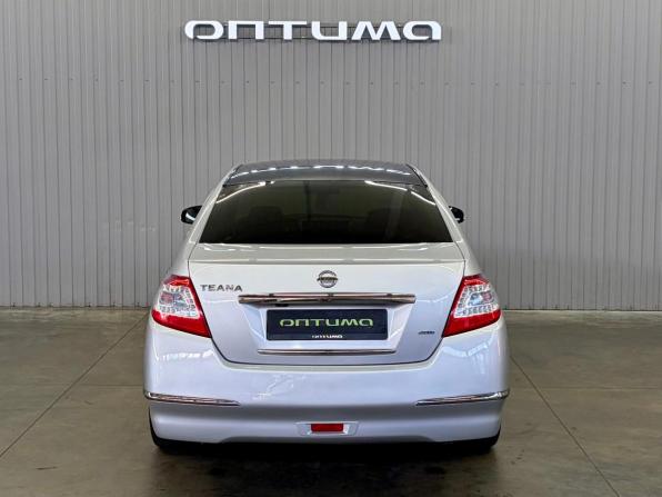 Nissan Teana II Рестайлинг с пробегом 2011 года, цена 1 097 000 рублей, 270624 км, седан, Автокод Объявления