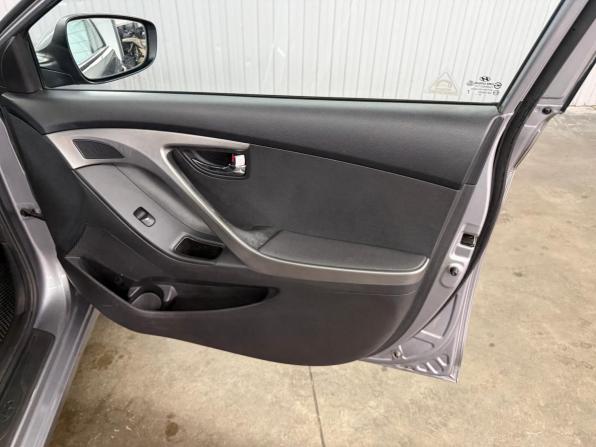 Hyundai Elantra V (MD) с пробегом 2013 года, цена 1 277 000 рублей, 83430 км, седан, Автокод Объявления