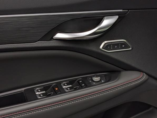 Geely Tugella I Рестайлинг с пробегом 2024 года, цена 3 200 000 рублей, 29000 км, внедорожник, Автокод Объявления