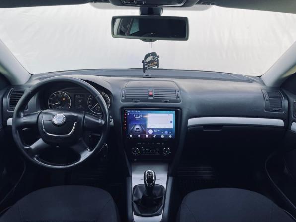 Skoda Octavia II (A5) Рестайлинг с пробегом 2011 года, цена 600 000 рублей, 273000 км, лифтбек, Автокод Объявления