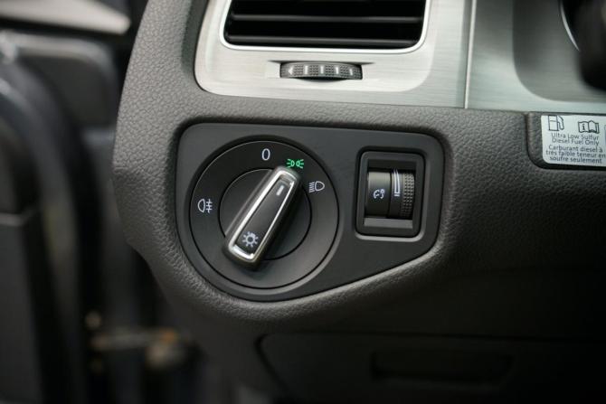 Volkswagen Golf VII с пробегом 2015 года, цена 1 749 020 рублей, 183300 км, универсал, Автокод Объявления