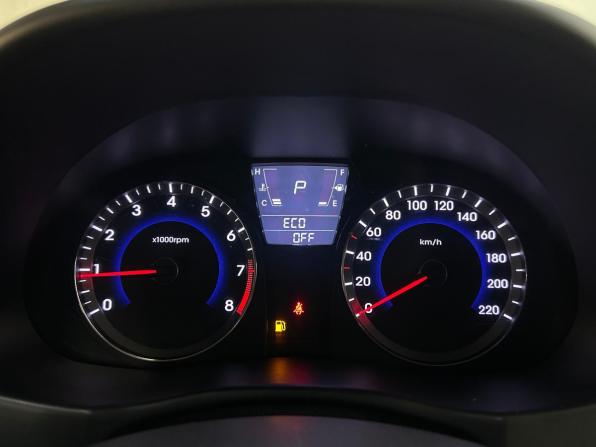 Hyundai Solaris I с пробегом 2013 года, цена 720 000 рублей, 135000 км, хэтчбек, Автокод Объявления