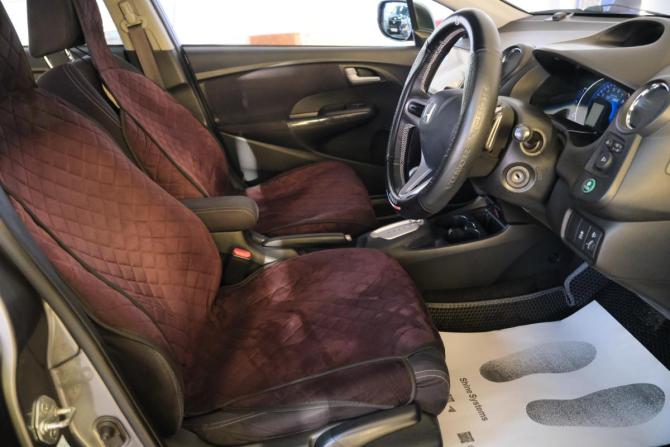 Honda Insight II Рестайлинг с пробегом 2012 года, цена 979 000 рублей, 195000 км, хэтчбек, Автокод Объявления