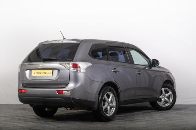 Mitsubishi Outlander III с пробегом 2012 года, цена 1 299 000 рублей, 233000 км, внедорожник, Автокод Объявления