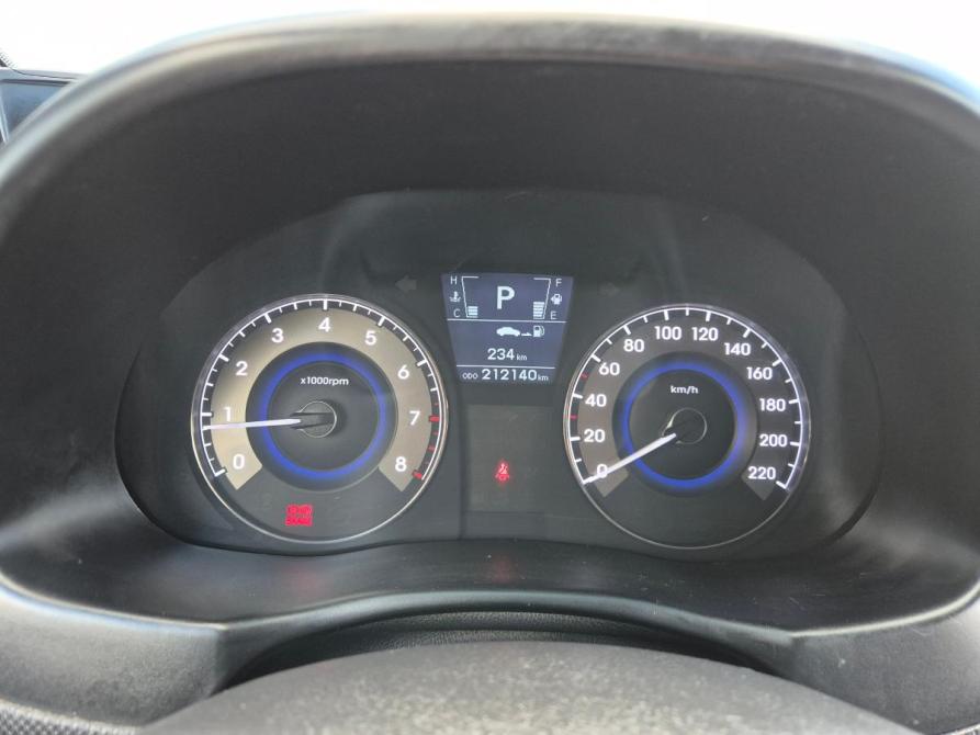 Hyundai Solaris I Екатеринбург  - изображение 9