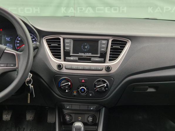 Hyundai Solaris II Рестайлинг с пробегом 2020 года, цена 1 425 000 рублей, 54600 км, седан, Автокод Объявления