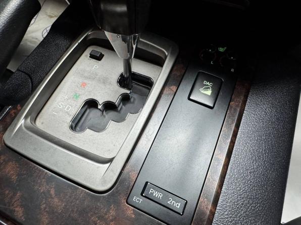 Toyota Land Cruiser 200 Series с пробегом 2008 года, цена 2 850 000 рублей, 255834 км, внедорожник, Автокод Объявления