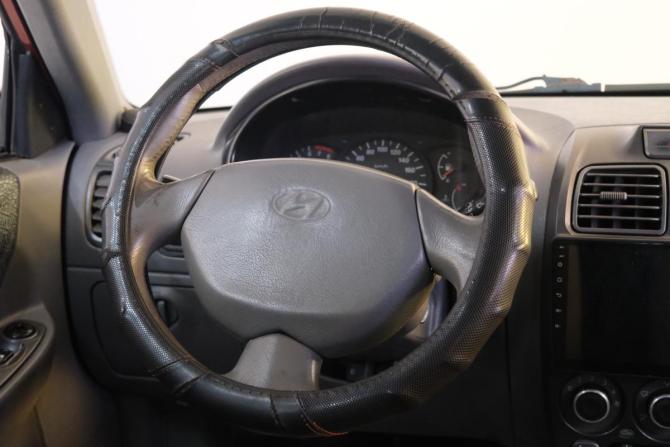 Hyundai Accent II с пробегом 2006 года, цена 299 000 рублей, 274000 км, седан, Автокод Объявления