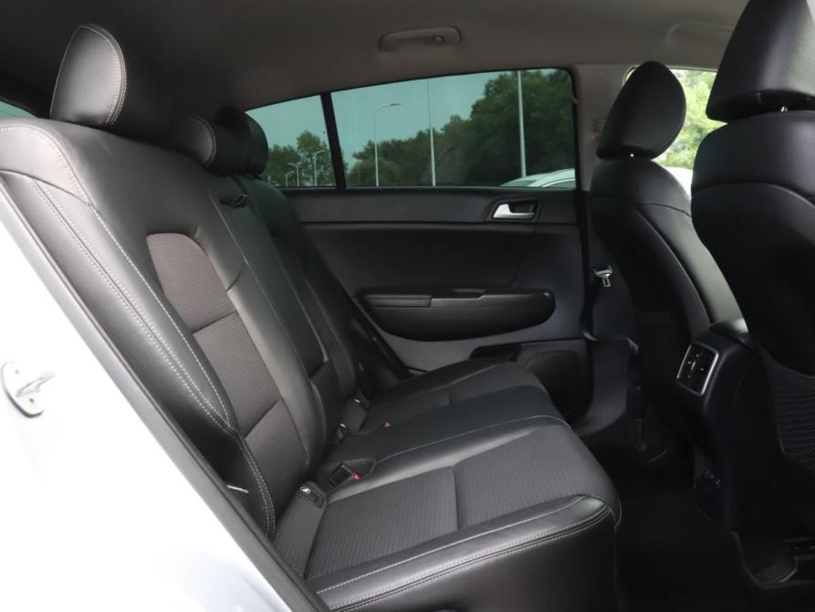 Kia Sportage IV Москва  - изображение 11