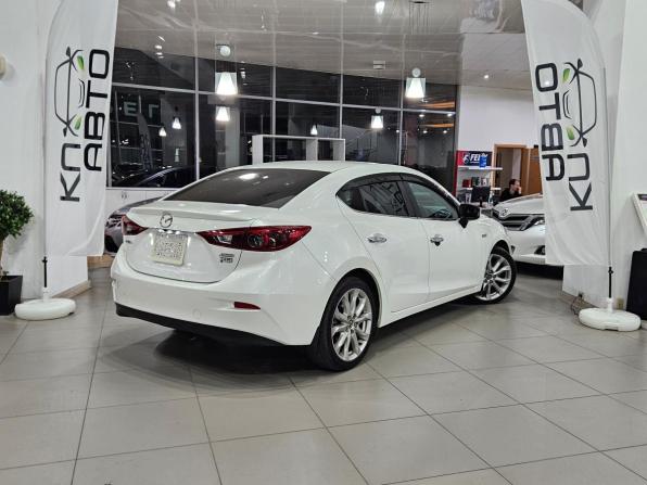 Mazda Axela III с пробегом 2014 года, цена 1 450 000 рублей, 98129 км, седан, Автокод Объявления