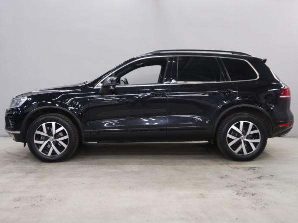 Volkswagen Touareg II Рестайлинг с пробегом 2018 года, цена 2 803 000 рублей, 198087 км, внедорожник, Автокод Объявления