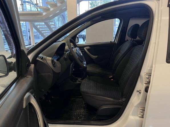 Renault Sandero I с пробегом 2013 года, цена 500 000 рублей, 236812 км, хэтчбек, Автокод Объявления