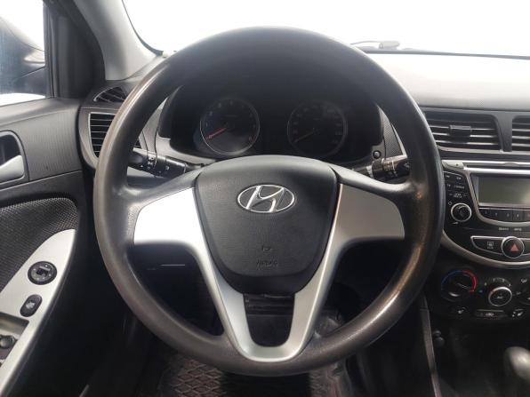Hyundai Solaris I с пробегом 2013 года, цена 770 000 рублей, 127000 км, седан, Автокод Объявления