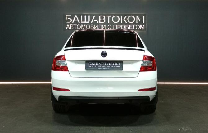 Skoda Octavia III (A7) с пробегом 2015 года, цена 999 000 рублей, 257113 км, лифтбек, Автокод Объявления