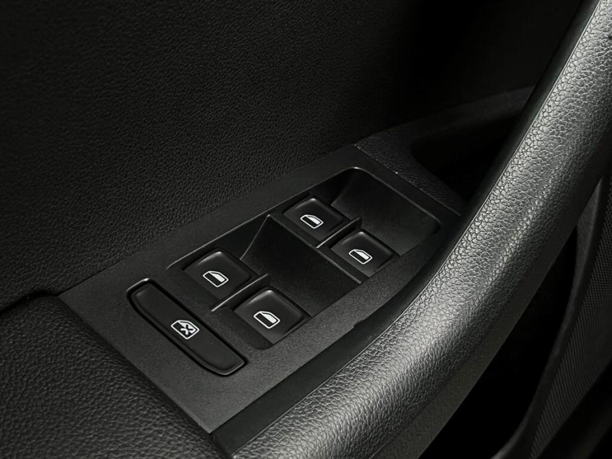 Skoda Octavia III (A7) Санкт-Петербург  - изображение 19
