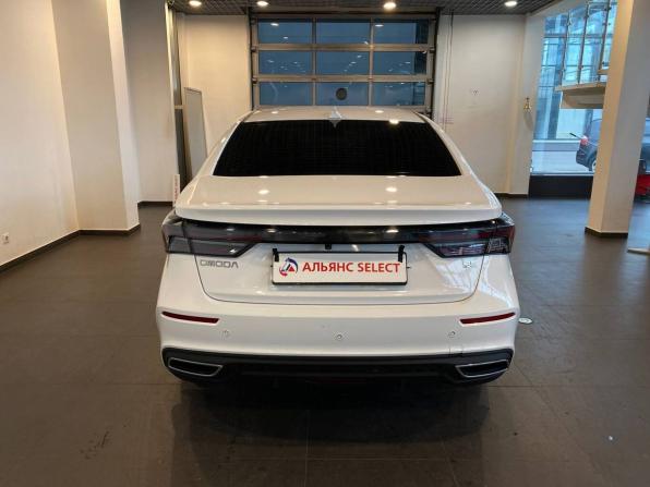 Omoda S5 с пробегом 2023 года, цена 1 500 000 рублей, 26241 км, седан, Автокод Объявления