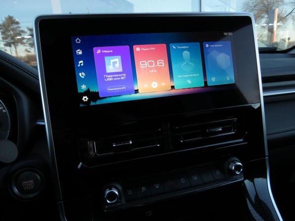 Haval M6 II с пробегом 2023 года, цена 1 727 000 рублей, 44000 км, внедорожник, Автокод Объявления