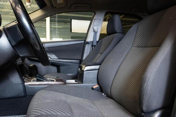 Toyota Camry VII (XV50) Рестайлинг 2 с пробегом 2018 года, цена 2 239 000 рублей, 207781 км, седан, Автокод Объявления