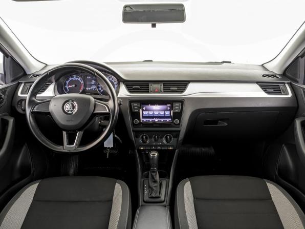 Skoda Rapid I с пробегом 2017 года, цена 1 130 000 рублей, 135292 км, лифтбек, Автокод Объявления