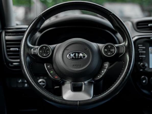 Kia Soul II Рестайлинг с пробегом 2019 года, цена 1 617 000 рублей, 64881 км, хэтчбек, Автокод Объявления
