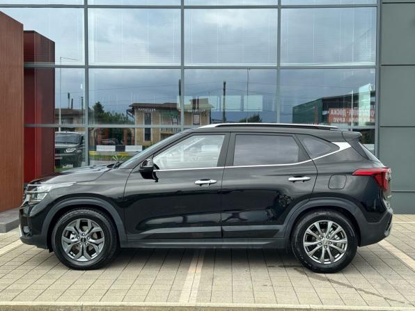 Kia Seltos I Рестайлинг с пробегом 2023 года, цена 2 230 000 рублей, 33431 км, внедорожник, Автокод Объявления