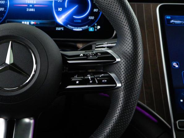 Mercedes-Benz EQE SUV с пробегом 2023 года, цена 7 844 046 рублей, 21881 км, внедорожник, Автокод Объявления