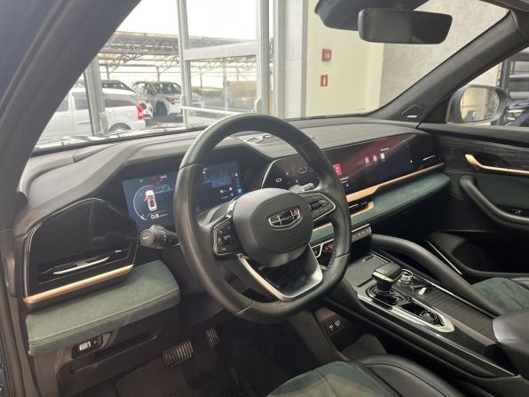Geely Monjaro I с пробегом 2023 года, цена 3 150 000 рублей, 53730 км, внедорожник, Автокод Объявления