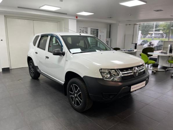 Renault Duster I Рестайлинг с пробегом 2017 года, цена 894 000 рублей, 115179 км, внедорожник, Автокод Объявления