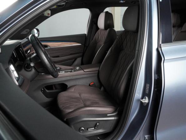 Geely Monjaro I Рестайлинг 2 с пробегом 2026 года, цена 4 129 000 рублей, 11069 км, внедорожник, Автокод Объявления