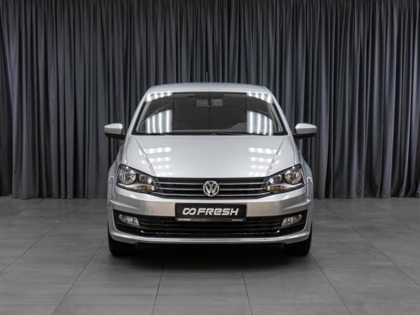 Volkswagen Polo V Рестайлинг с пробегом 2017 года, цена 999 000 рублей, 86408 км, седан, Автокод Объявления