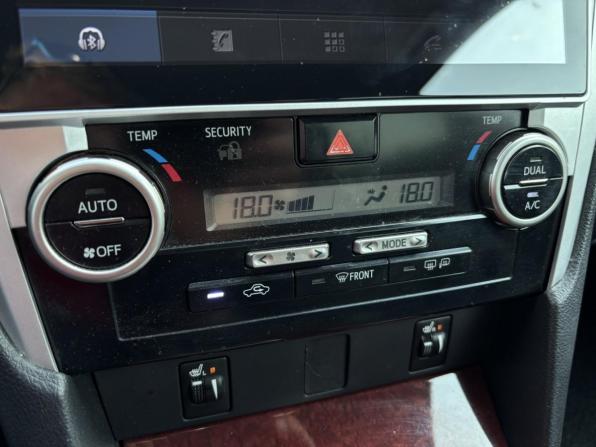 Toyota Camry VII (XV50) с пробегом 2012 года, цена 1 199 990 рублей, 312190 км, седан, Автокод Объявления