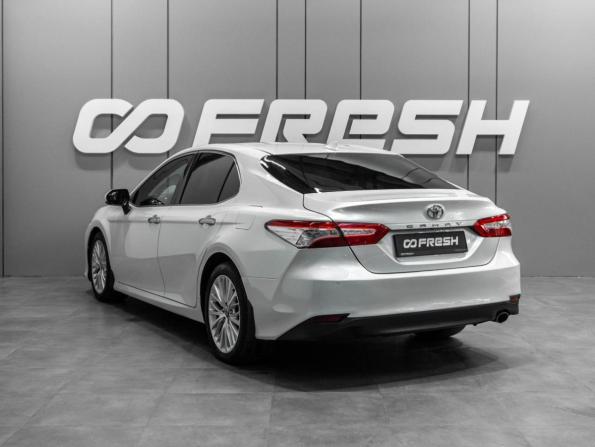 Toyota Camry VIII (XV70) с пробегом 2018 года, цена 2 799 000 рублей, 123232 км, седан, Автокод Объявления