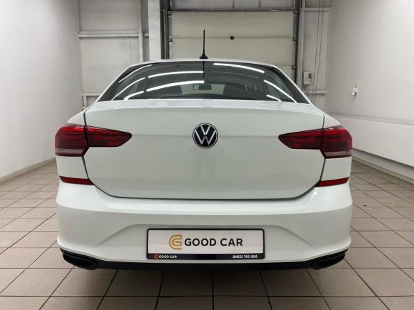 Volkswagen Polo VI с пробегом 2021 года, цена 960 000 рублей, 245678 км, лифтбек, Автокод Объявления