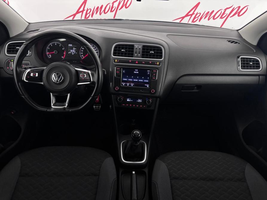 Volkswagen Polo V Рестайлинг Псков  - изображение 9
