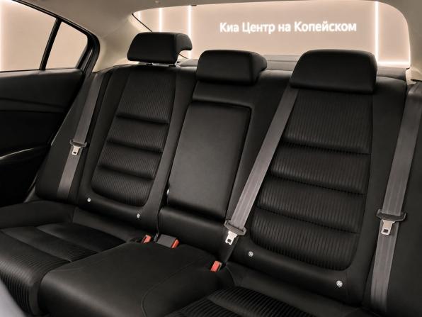 Mazda 6 III (GJ) Рестайлинг с пробегом 2015 года, цена 1 499 000 рублей, 220000 км, седан, Автокод Объявления