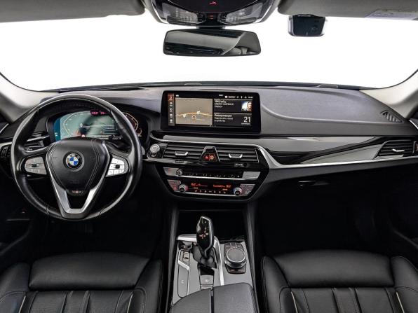 BMW 5 серии VII (G30/G31/G38) Рестайлинг с пробегом 2021 года, цена 3 930 000 рублей, 55243 км, седан, Автокод Объявления