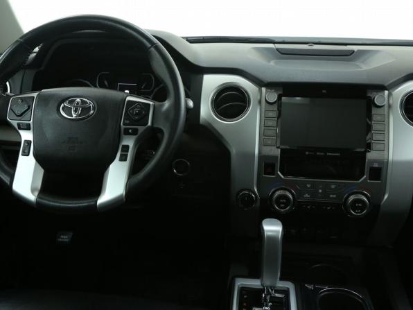 Toyota Tundra II Рестайлинг с пробегом 2020 года, цена 7 200 000 рублей, 133500 км, пикап, Автокод Объявления
