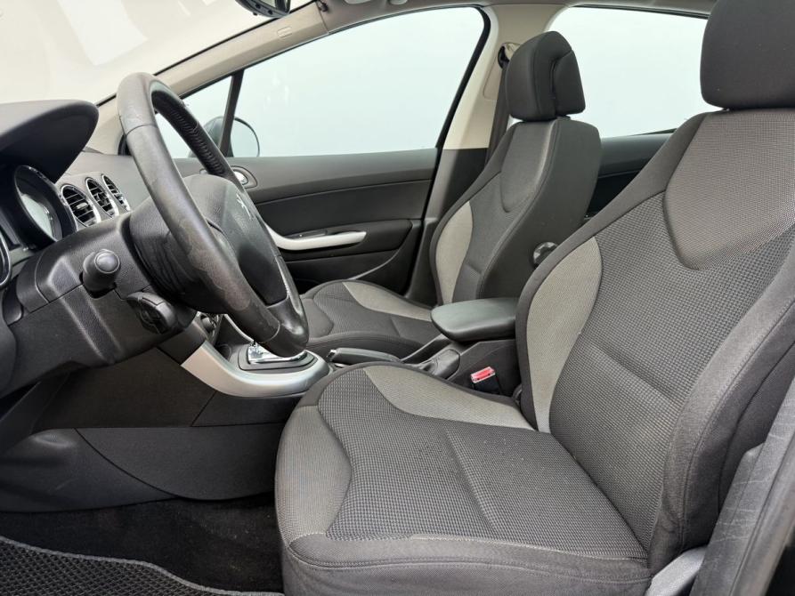 Peugeot 308 I Москва  - изображение 10