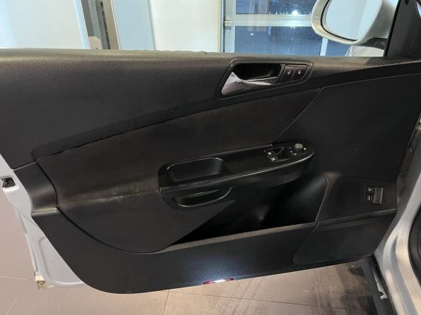 Volkswagen Passat B6 с пробегом 2007 года, цена 299 000 рублей, 327707 км, седан, Автокод Объявления