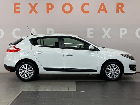 Renault Megane III Рестайлинг с пробегом 2014 года, цена 730 000 рублей, 184306 км, хэтчбек, Автокод Объявления