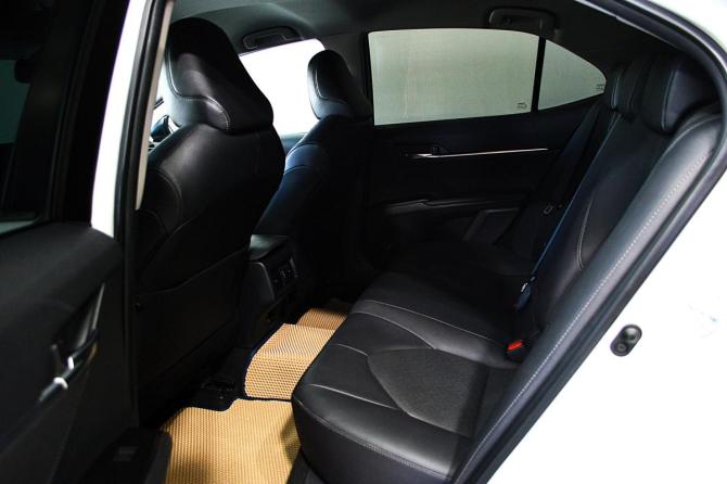 Toyota Camry VIII (XV70) Рестайлинг с пробегом 2021 года, цена 3 250 000 рублей, 66000 км, седан, Автокод Объявления