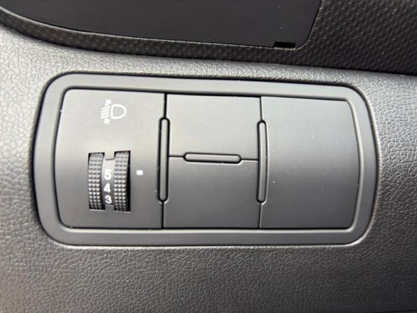 Hyundai Solaris I Рестайлинг с пробегом 2015 года, цена 865 000 рублей, 139638 км, хэтчбек, Автокод Объявления