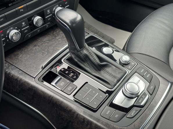 Audi A6 IV (C7) Рестайлинг с пробегом 2017 года, цена 2 640 000 рублей, 145000 км, седан, Автокод Объявления